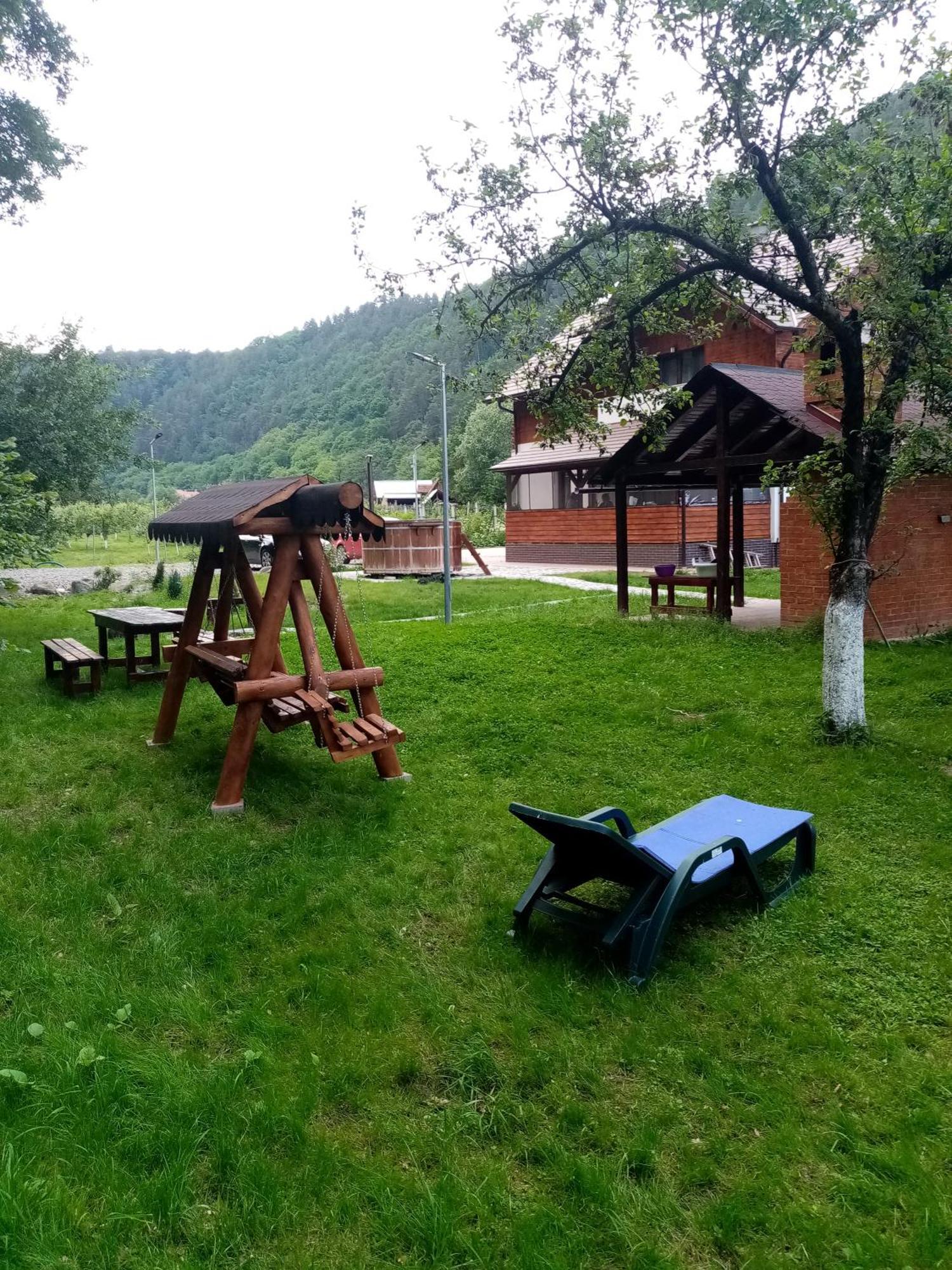 Livada Amely Hotel Gales Exterior photo